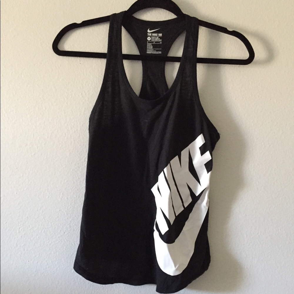 Nike tank